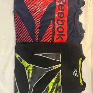 Reebok Navy Graphic Tee M